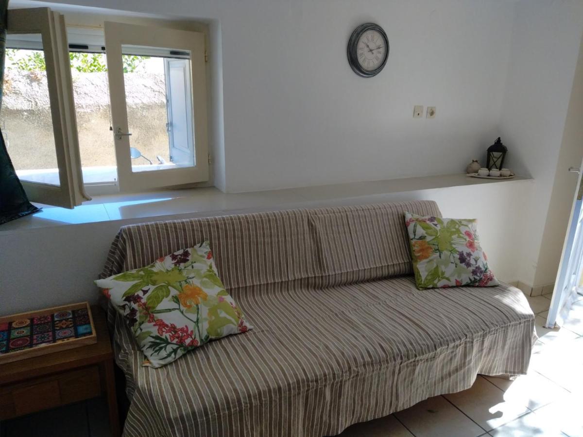 Artemis Ermoupoli Centre Appartement Pour Petit Budget Backpackers 외부 사진